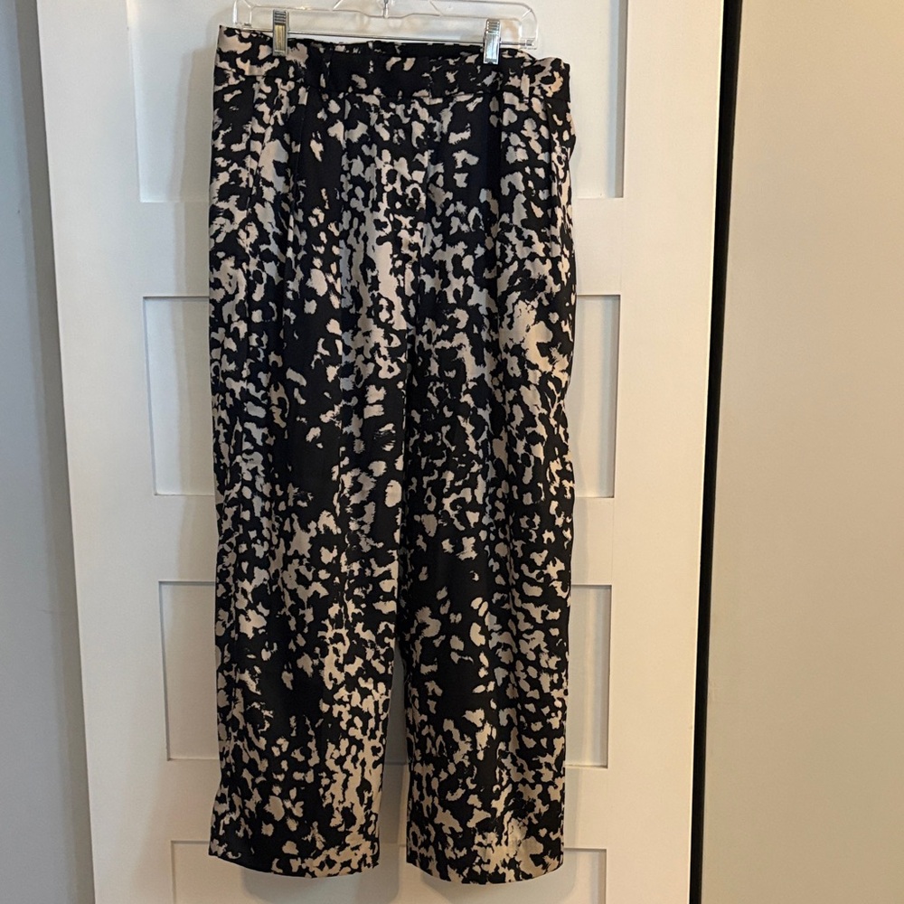Banana republic pleated Printed Wide-Leg Women’s Pants - Black & Cream